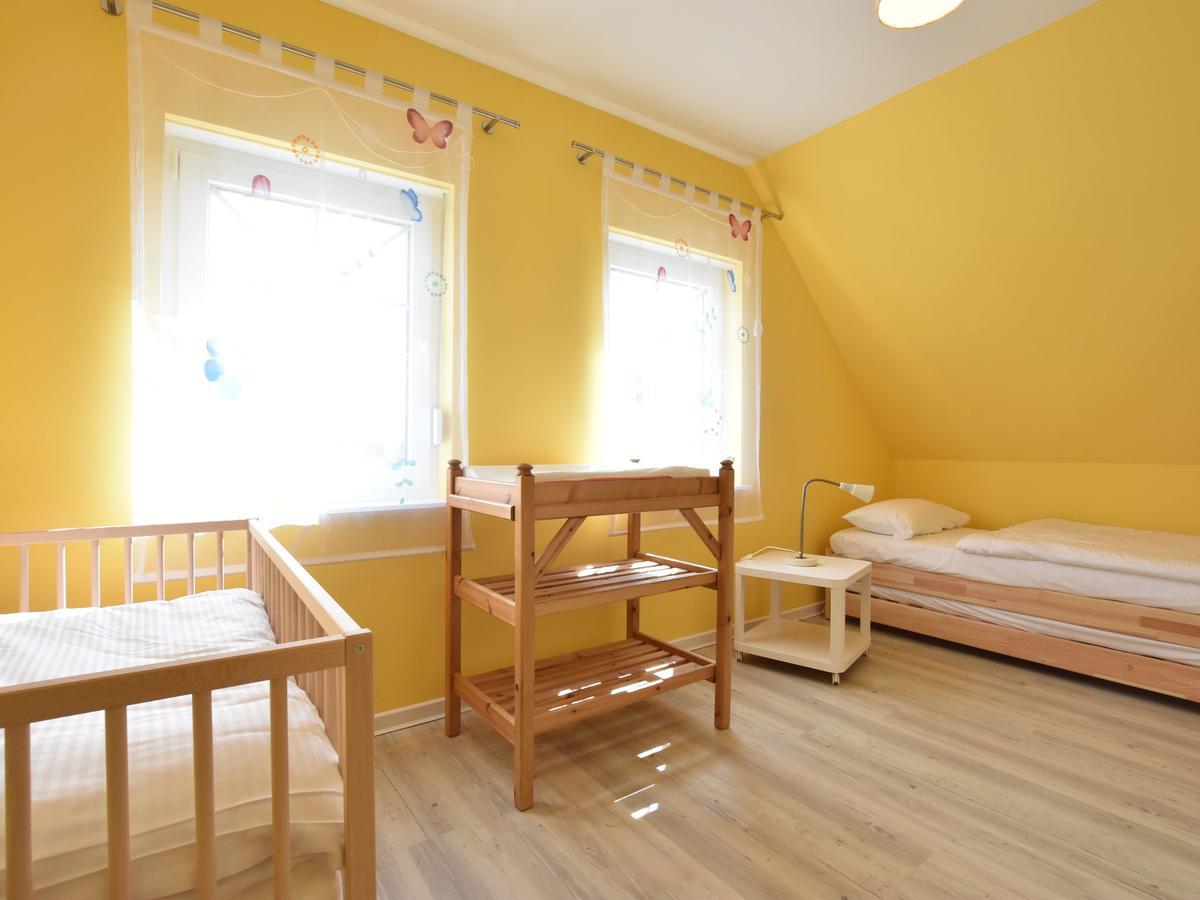 Spacious Holiday Home In Hornstorf With Trampoline Экстерьер фото